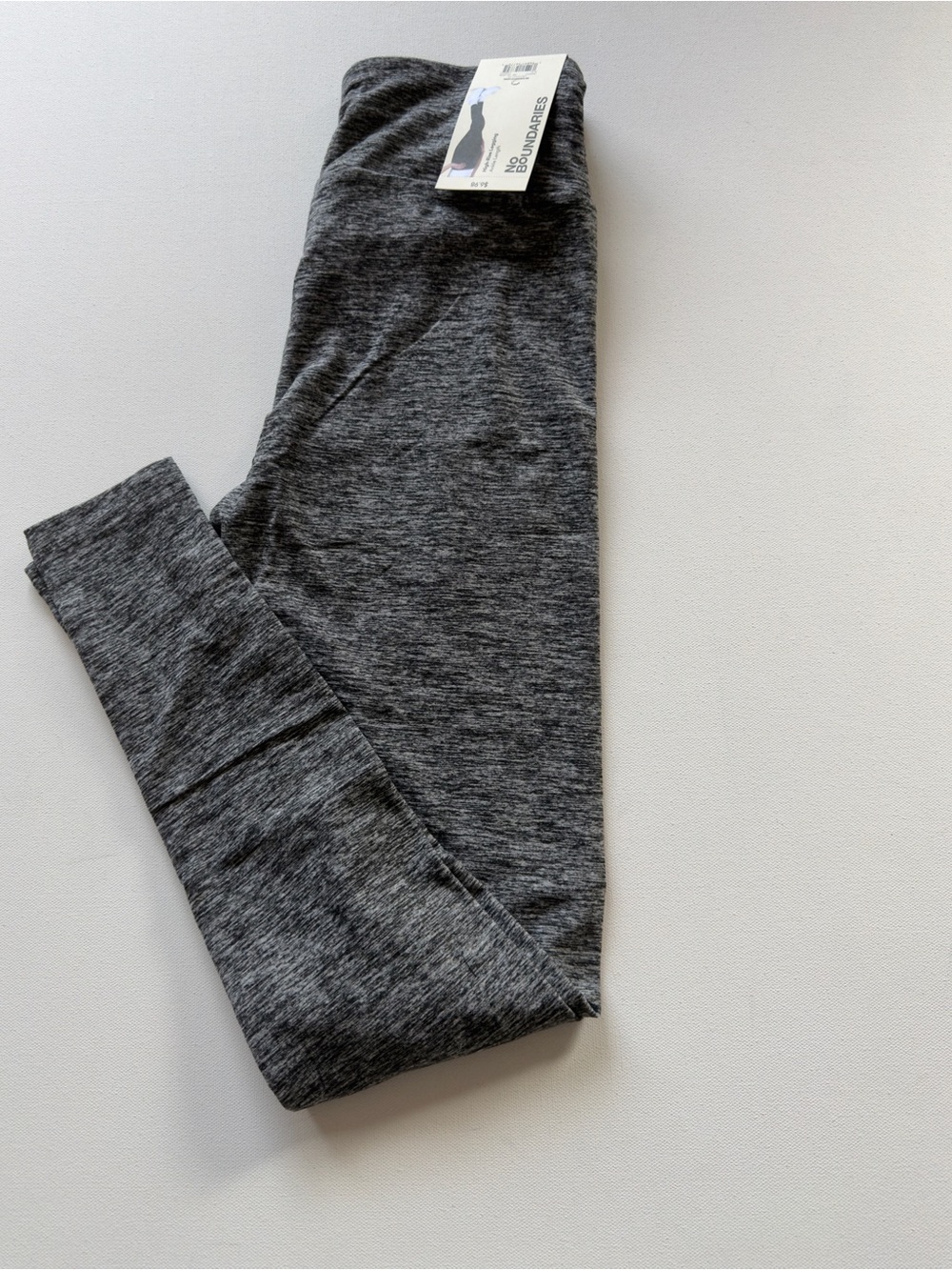 NWT Women's No Boundaries High Rise Grey Leggings Size S (KB8)